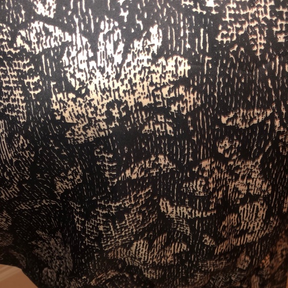 🚂Lavish Tunic top with elastic waist and open ar - Picture 3 of 5